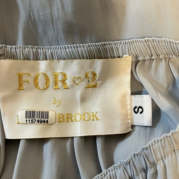 For 2 by Rami Brook Silver-Gray Longsleeve Cold-shoulder Maternity Blouse Size S - Picture 4 of 7